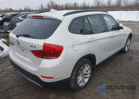 2015 BMW X1 xDrive28I из США, поврежденный, VIN WBAVL1C55FVY25681